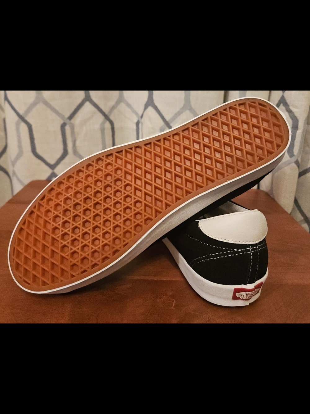 NWT Vans Sport Low Premium Suede Black And White Sneakers M 11 / M 13 - Picture 5 of 7